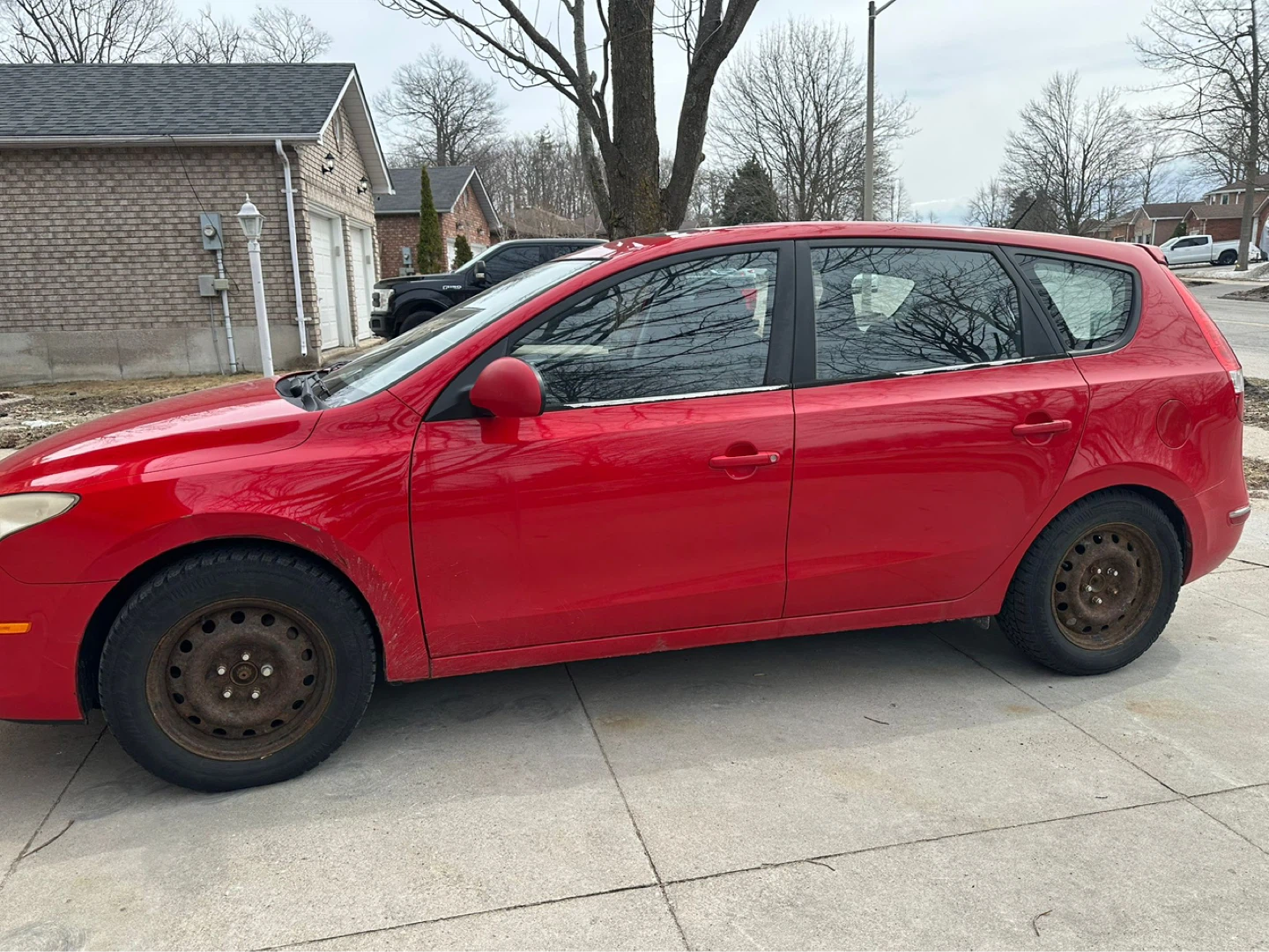 Red Hyundai Elantra Touring