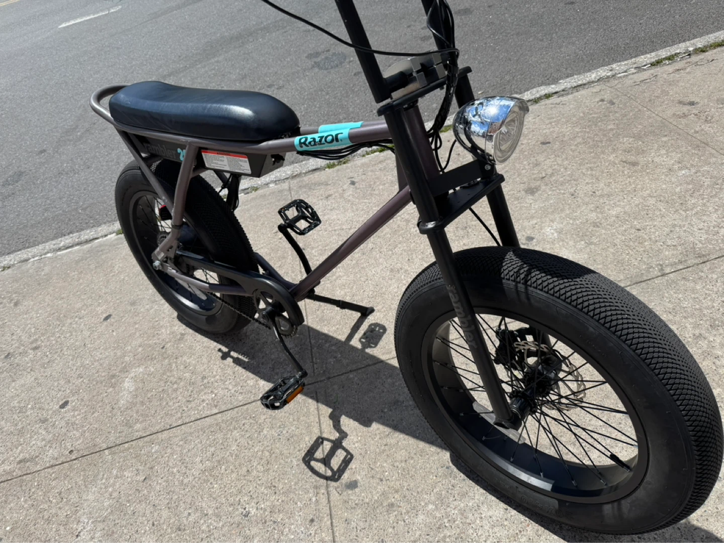 Razor Rambler 20 Electric Bike - photo 5
