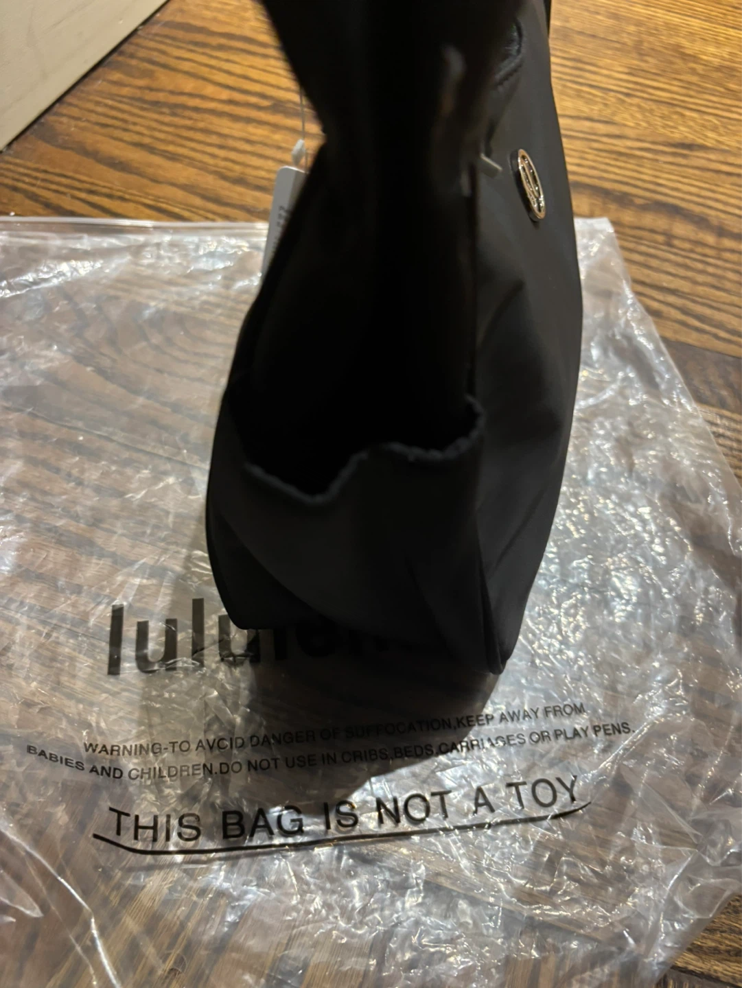 Lululemon City Essentials Shoulder Bag - photo 2