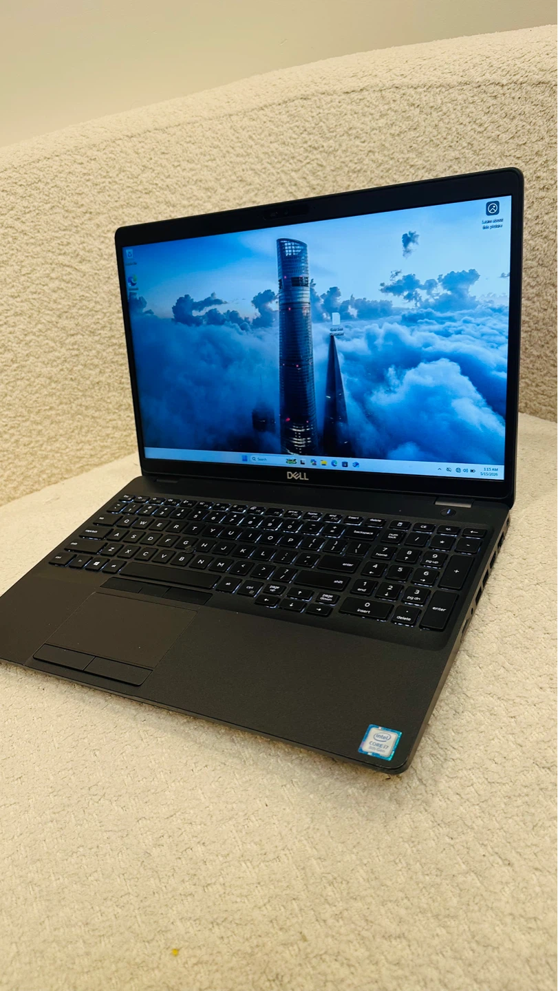 Dell Laptop i7/32gb ram/1tb ssd/2gb graphic