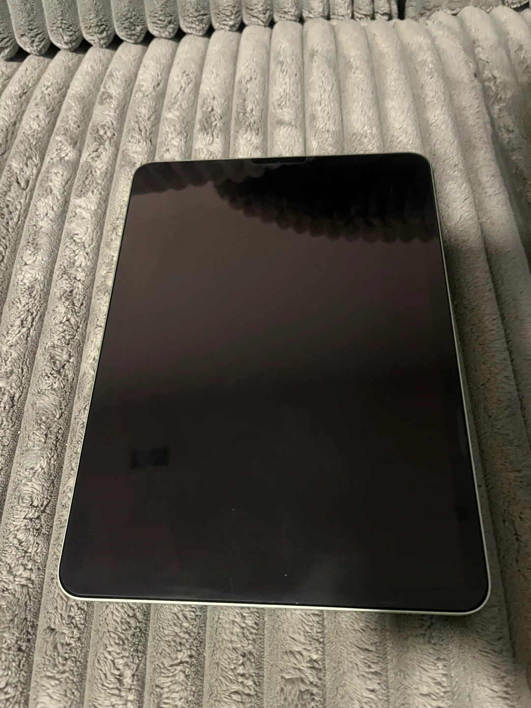 Apple iPad Air (4th Gen) - photo 3