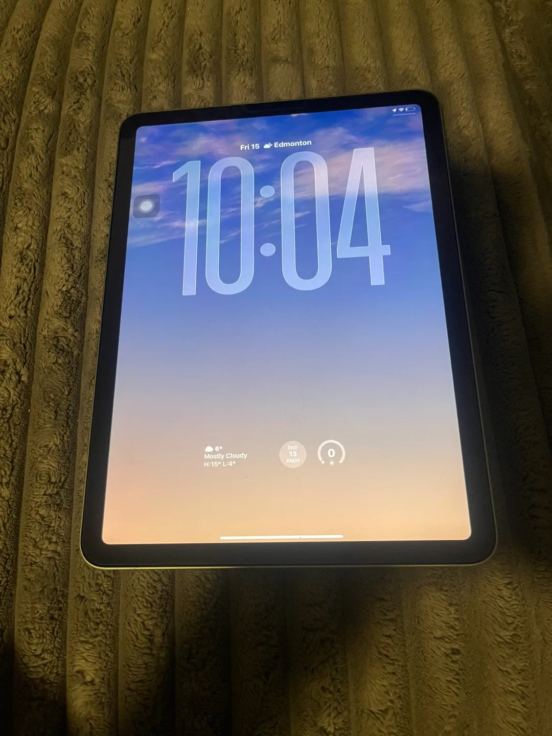 Apple iPad Air (4th Gen) - photo 5