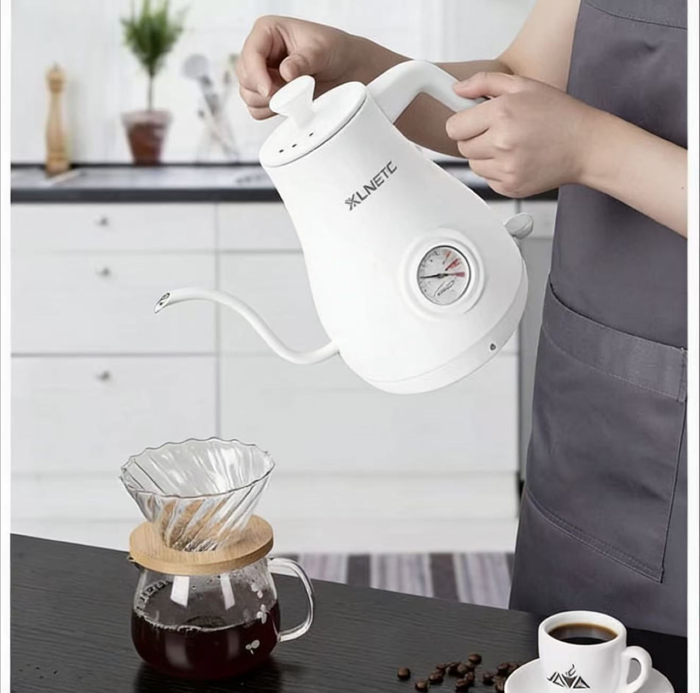XLMETIC White Gooseneck Kettle with Thermometer - photo 2