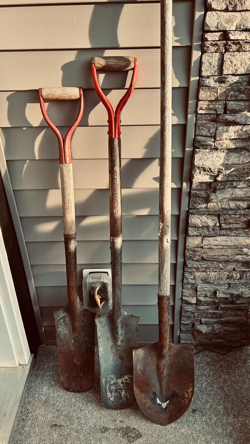 Steel Shovels – Heavy Duty – Set of 3