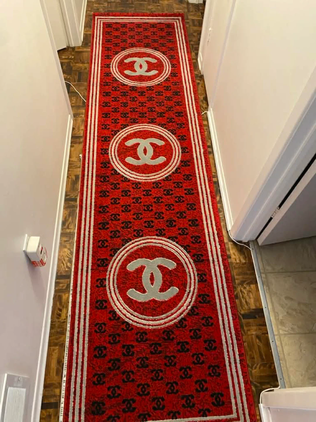 Runner Rug - Red/Black