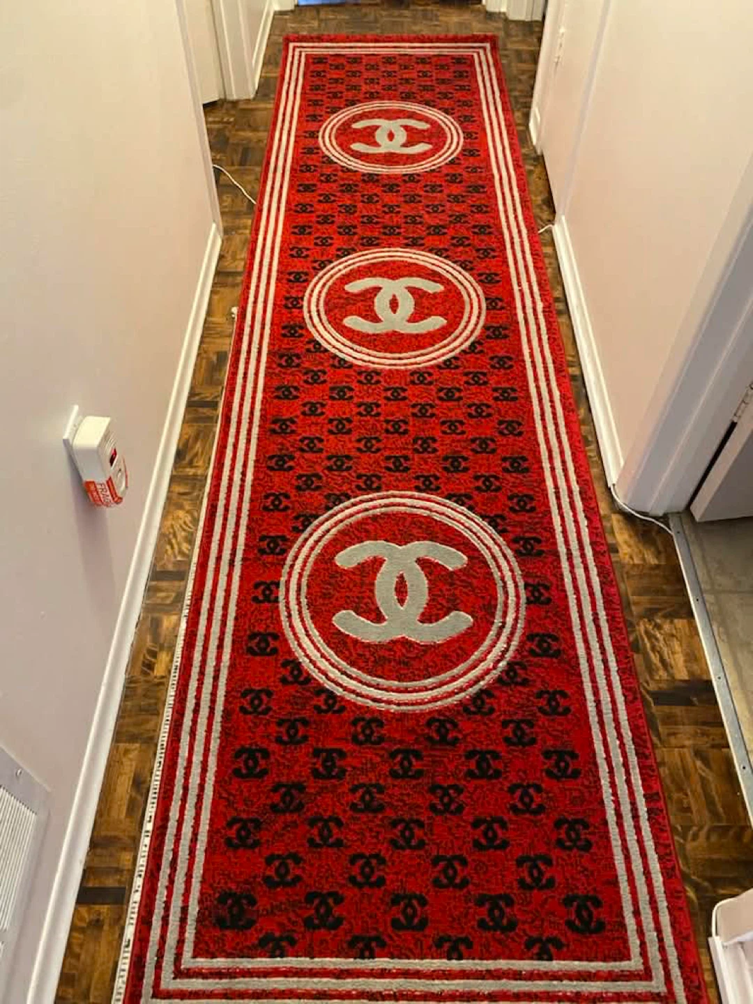 Runner Rug - Red/Black - photo 4