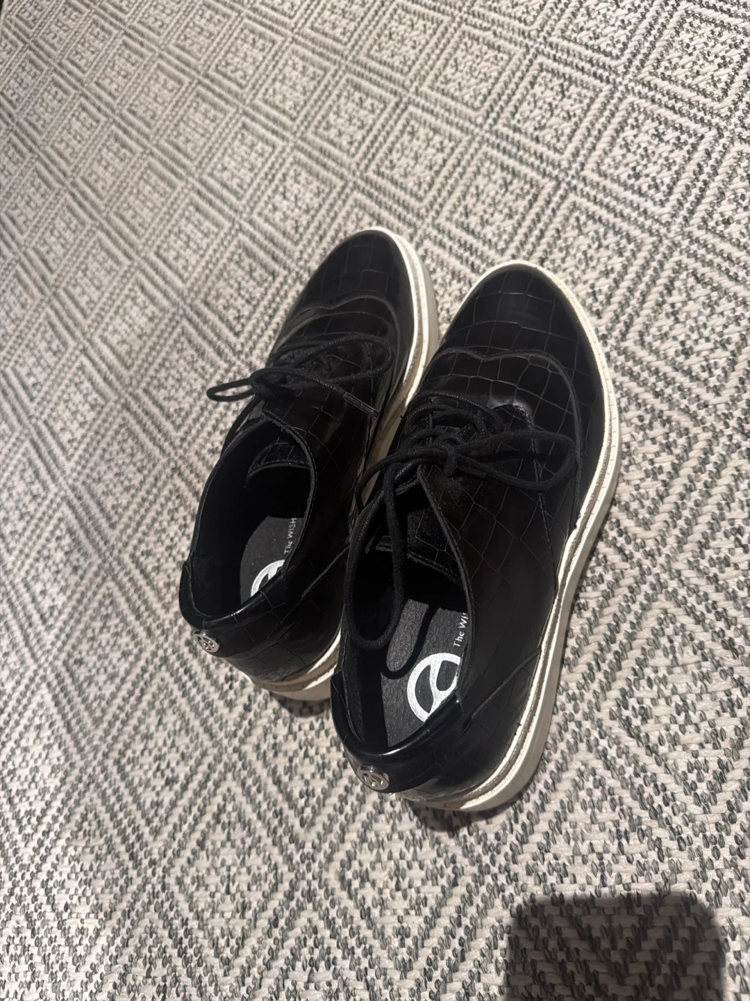 Wishbone Black Croc-Embossed Platform Lace-Up Shoes