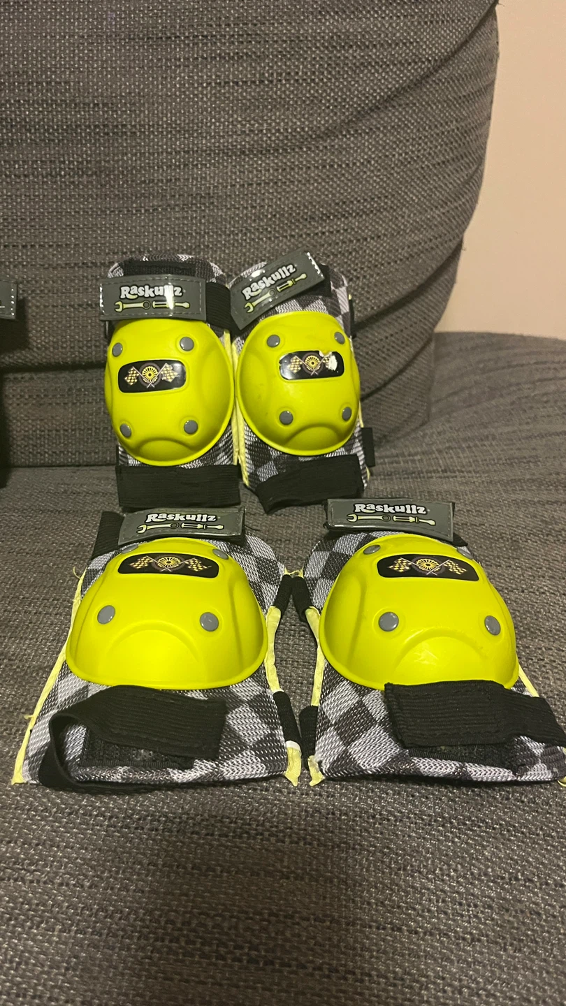 Raskullz Yellow Safety Gear - 2 Sets (Elbow Pads & Knee Pads) - photo 3