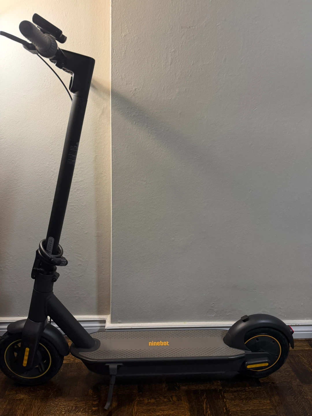 Ninebot g30 max almost brand new