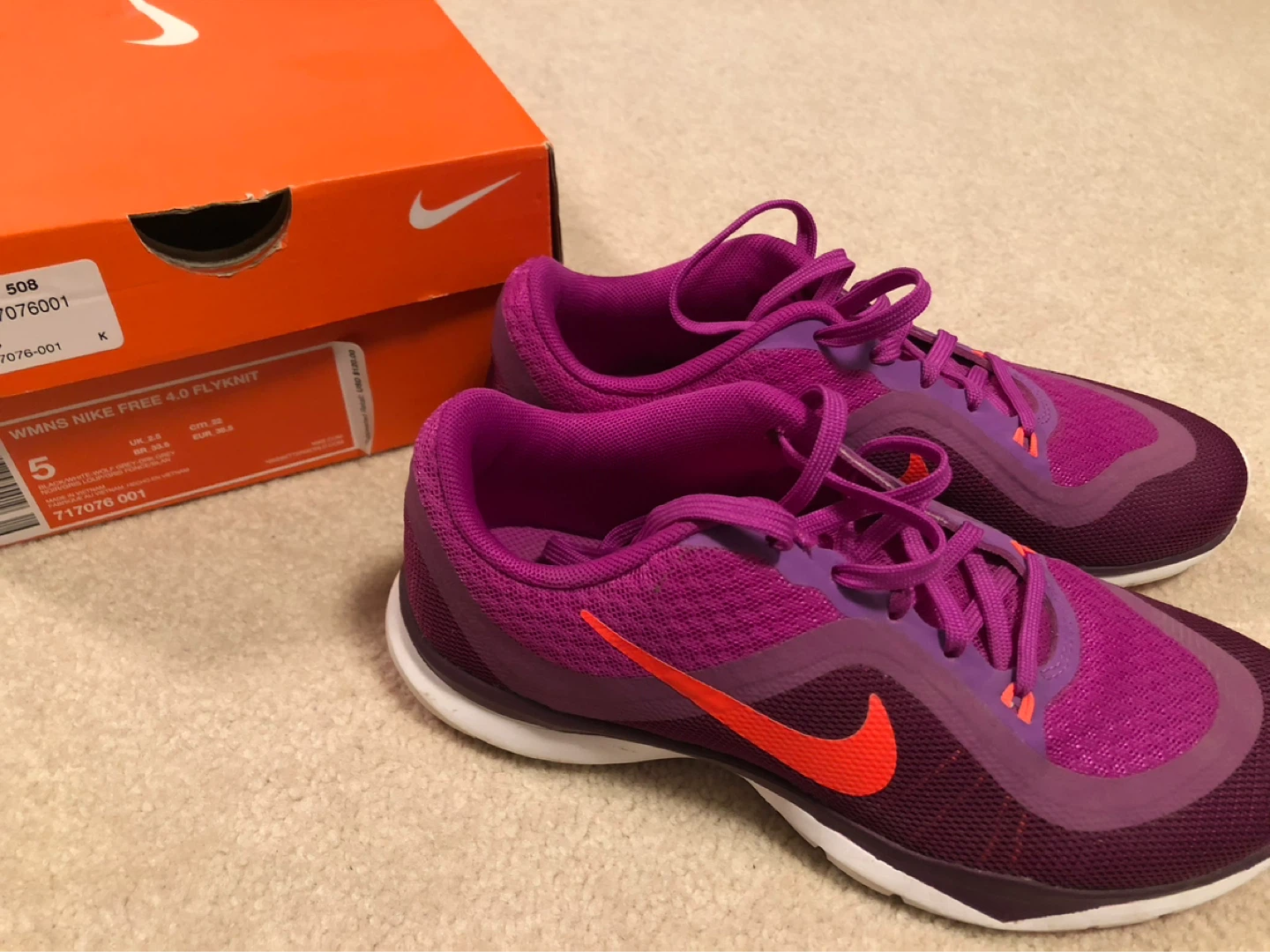 Nike kids  Running Shoes purple new