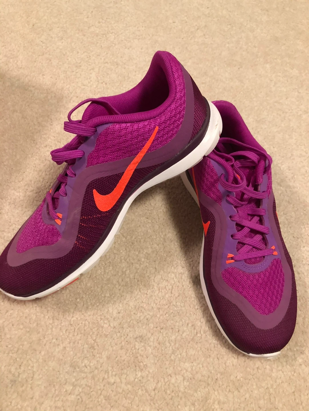 Nike kids  Running Shoes purple new - photo 2