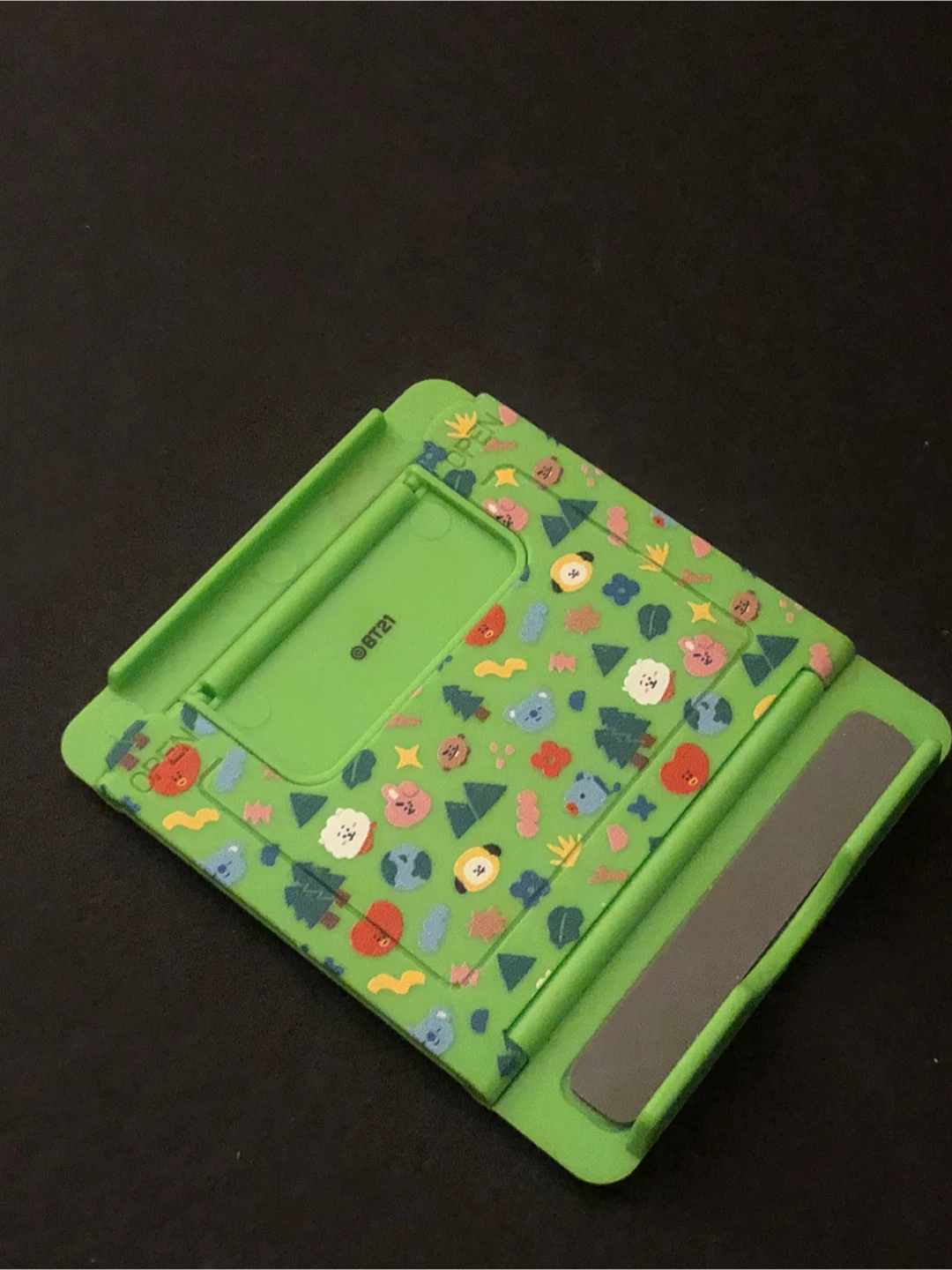 BT21 Phone Stand - Green with Character Print - photo 4