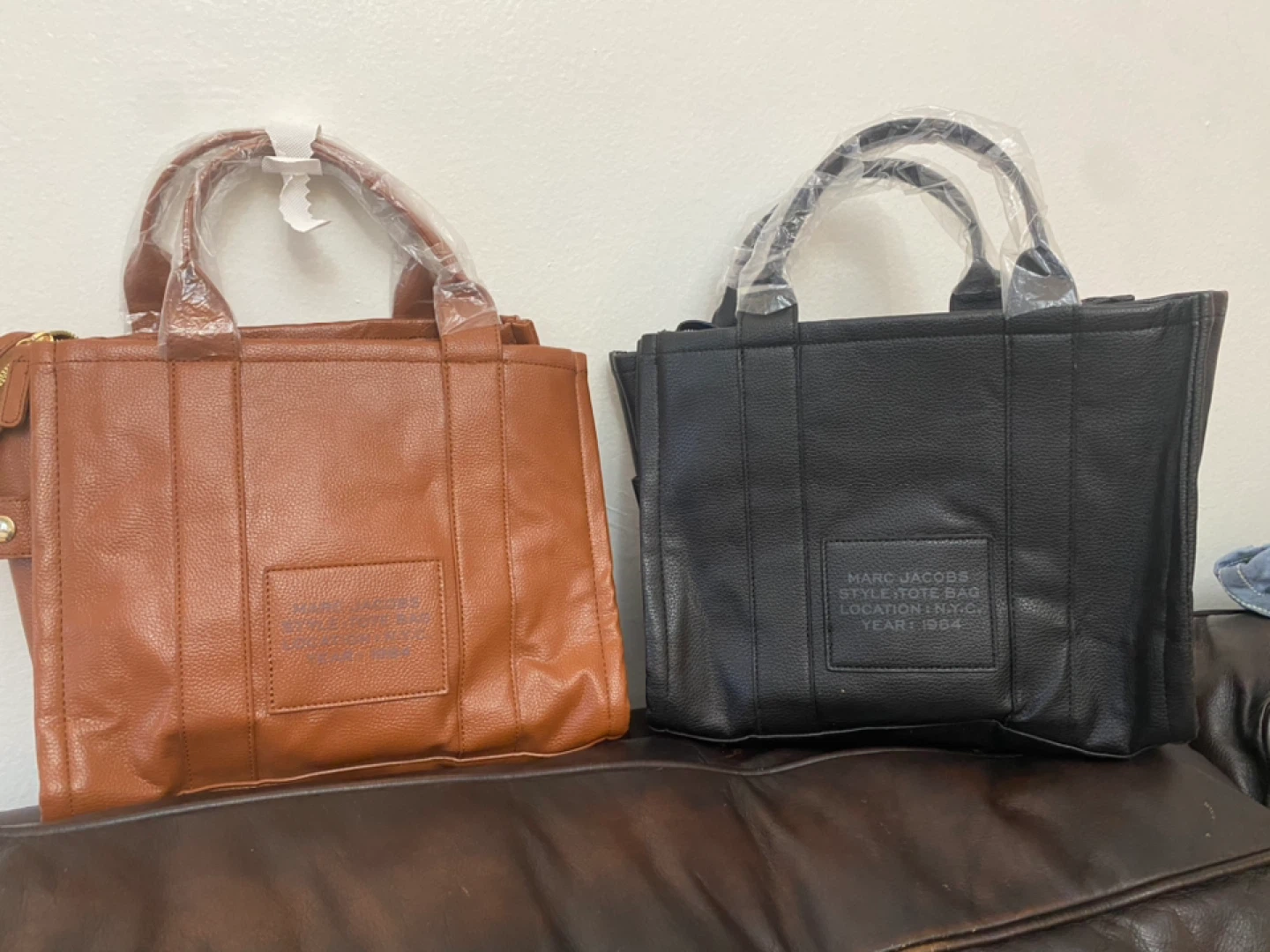 Mark Jacob dupe bags both for $50 - photo 2