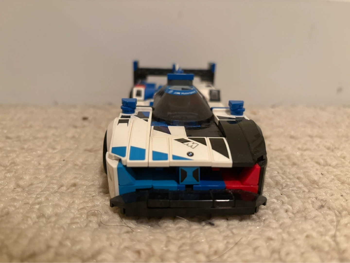 LEGO #76922 Speed Champions BMW M Hybrid V8 Race Car - photo 3