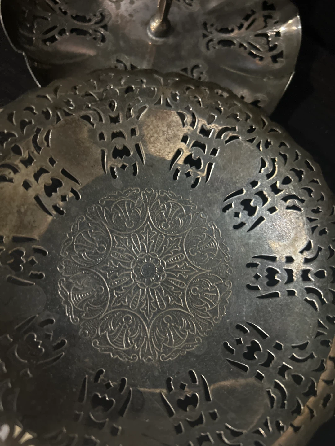 Vintage Ornate Metal Serving Trays Set - photo 2