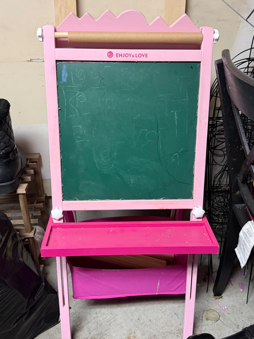 Enjoy & Love Pink Art Easel with Chalkboard - photo 2