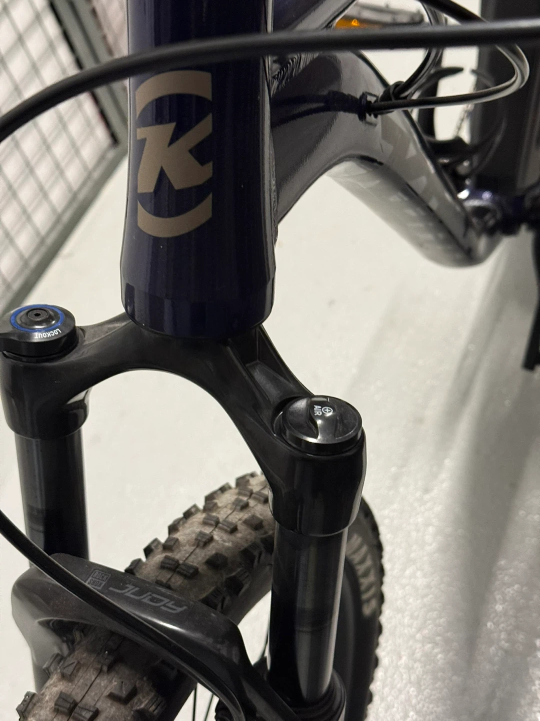 Kona Mahuna Mountain Bike - photo 5