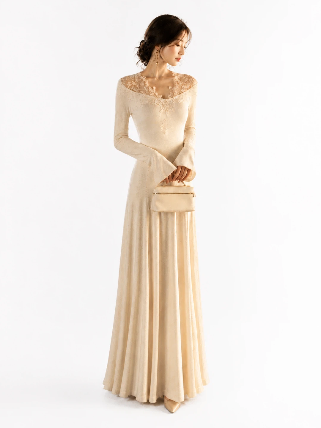 Cream Lace V-Neck Long Sleeve Maxi Dress