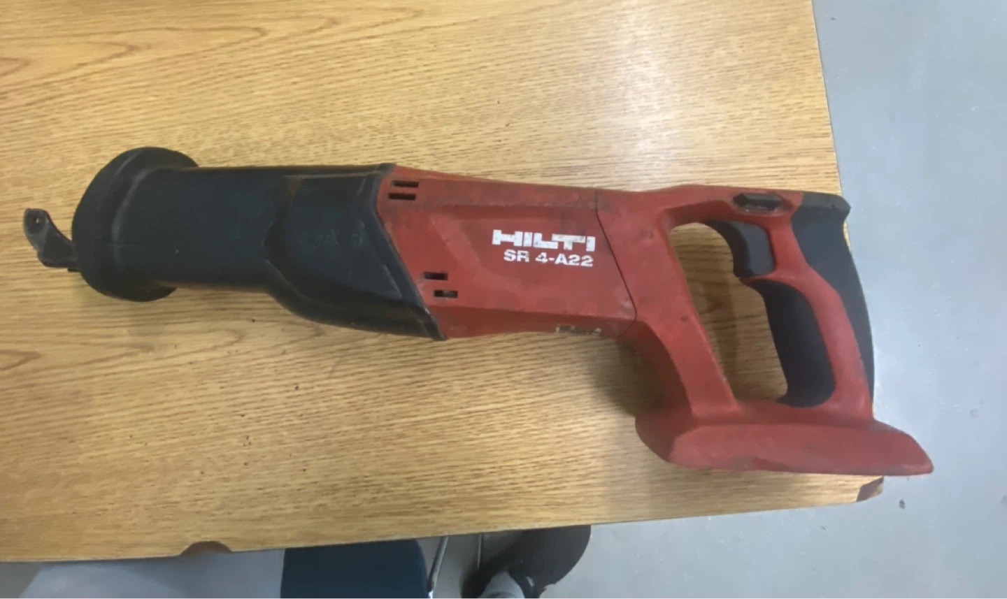 Hilti SR 4-A22 Reciprocating Saw