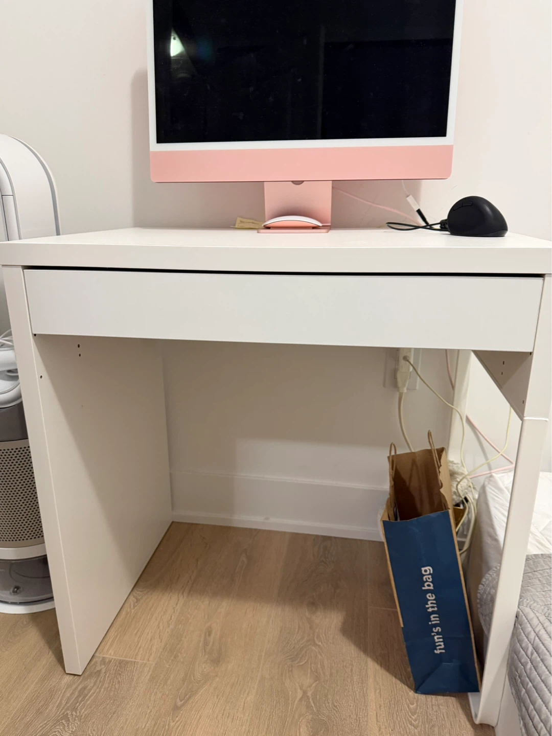White Desk with Drawer