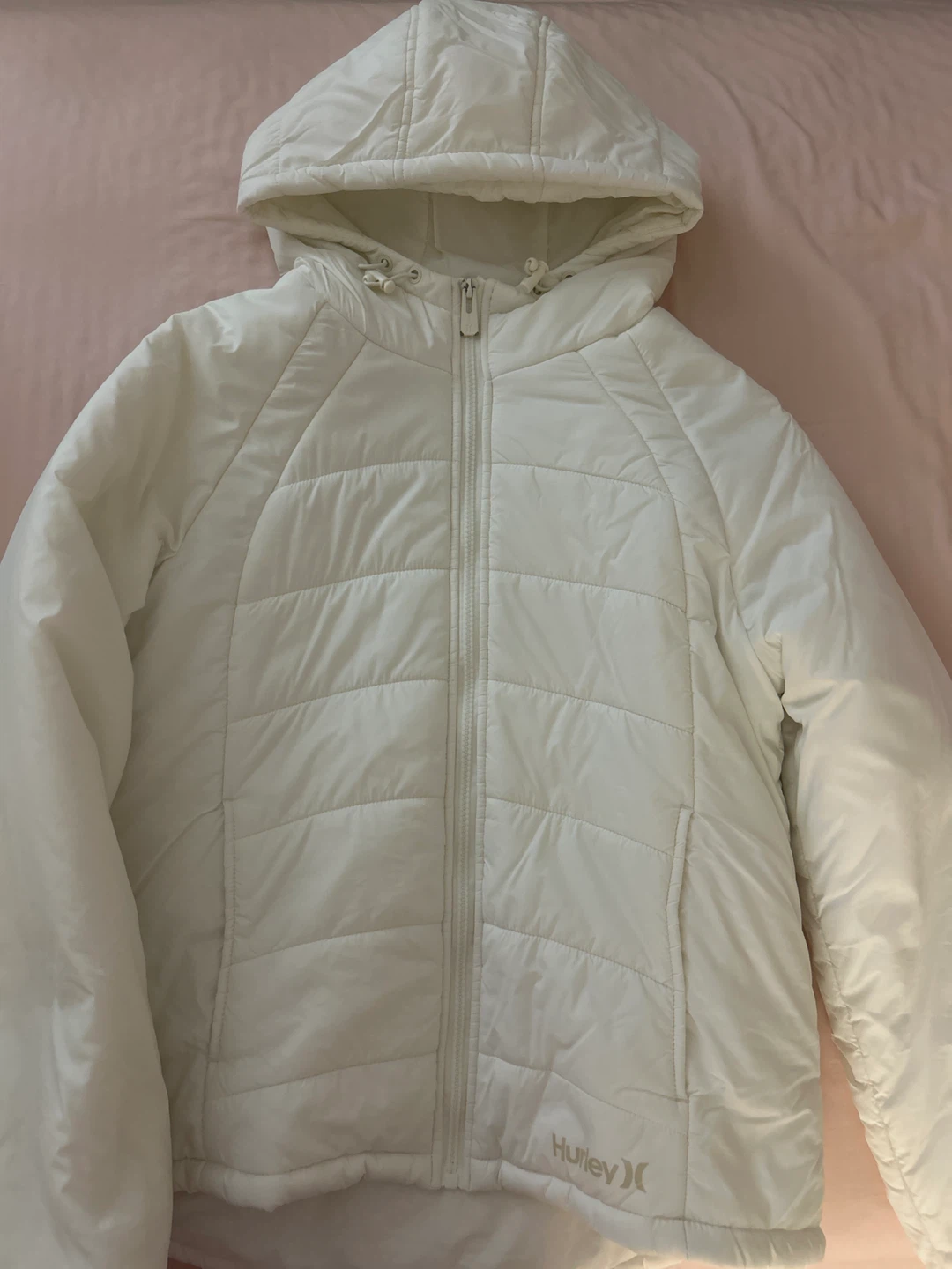 Hurley Women's White Puffer Jacket Size S
