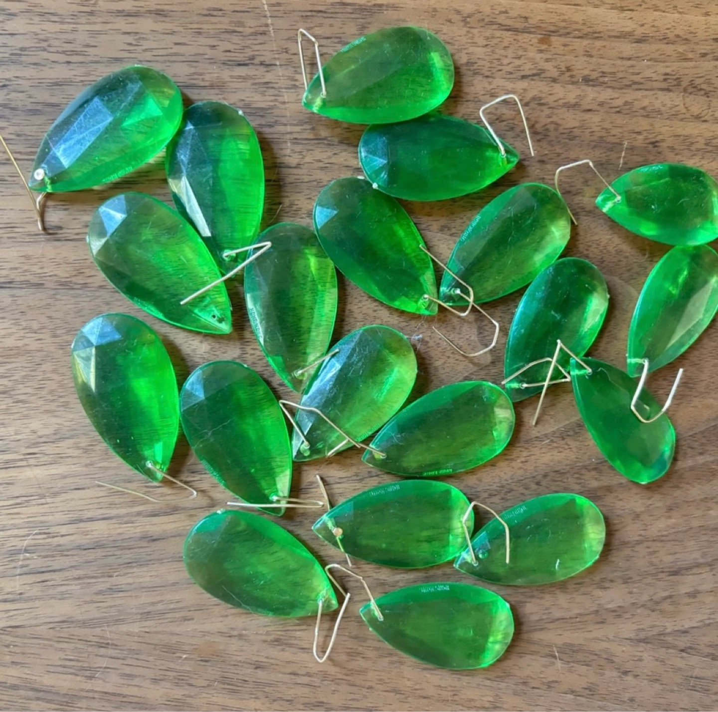 Vintage Lot of 18 Green Tear Drop Faceted Beads - photo 3