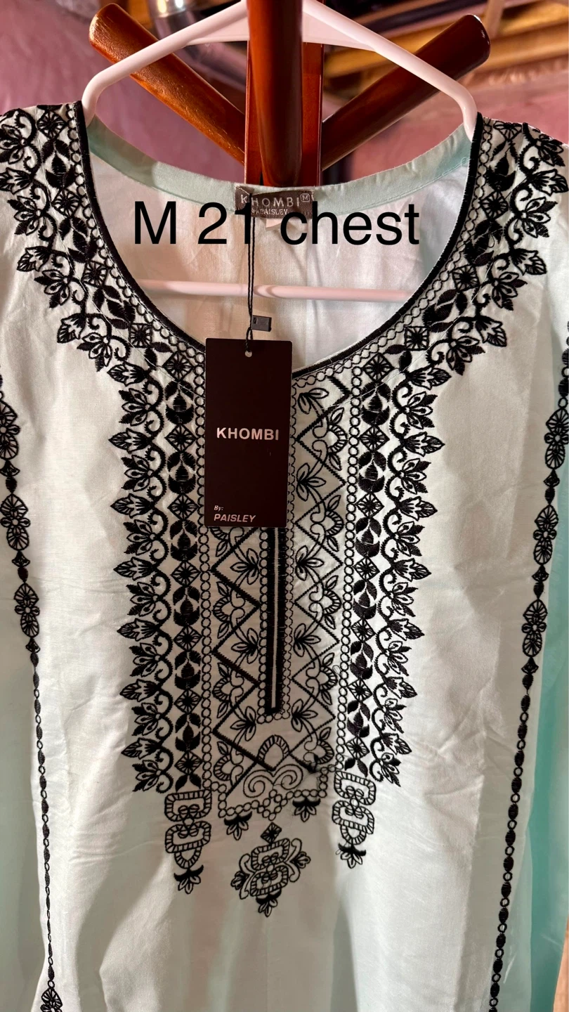 Khombi Women's Paisley embroidered 3-Piece Suit - photo 2