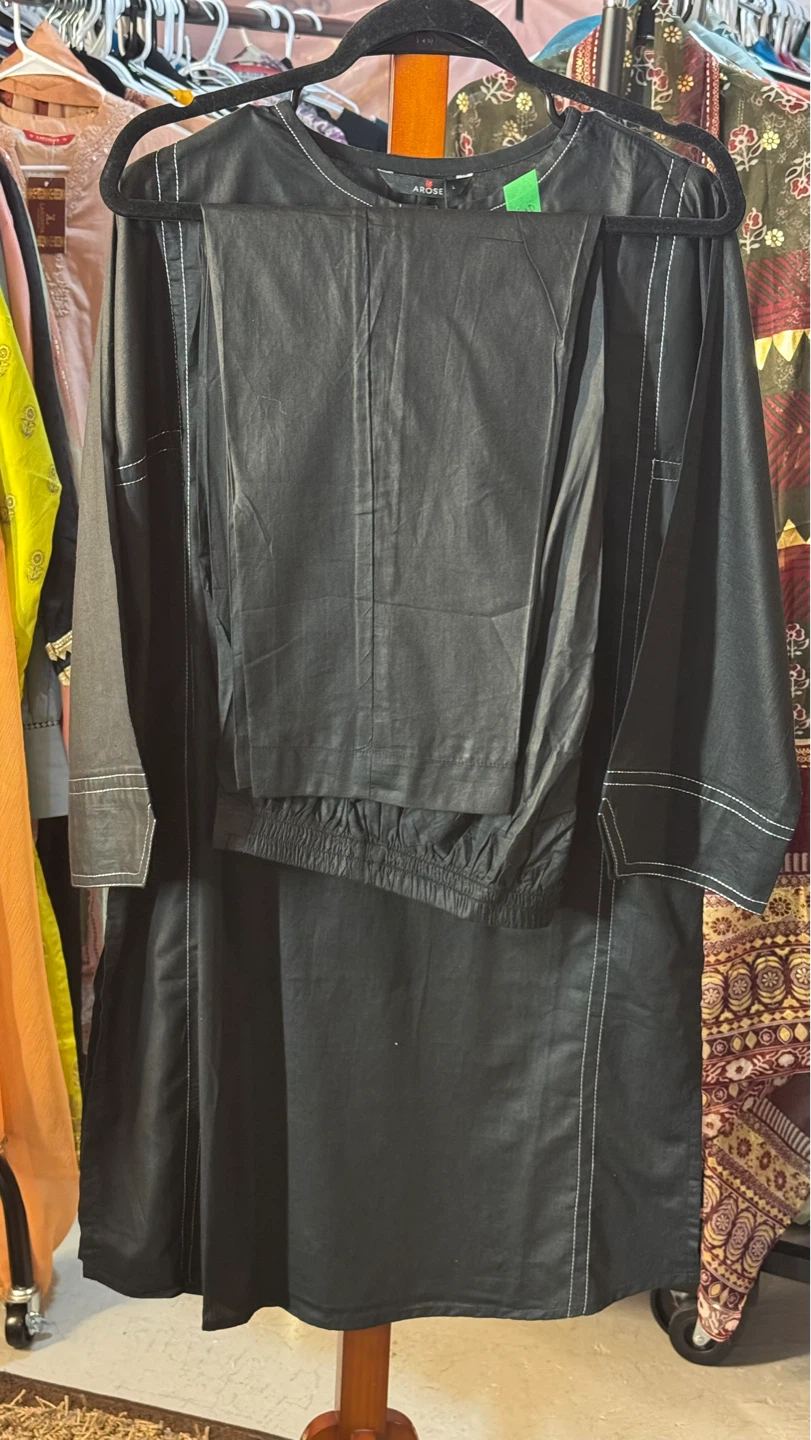Arose Black Kurta and Pants Set