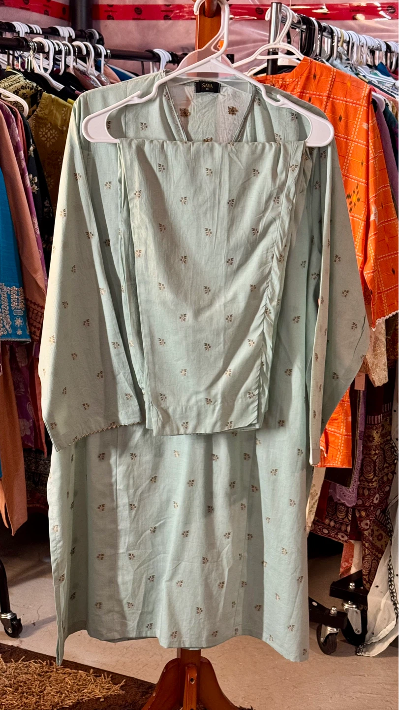 SAYA Women's XL Light Green Kurta and Pants Set