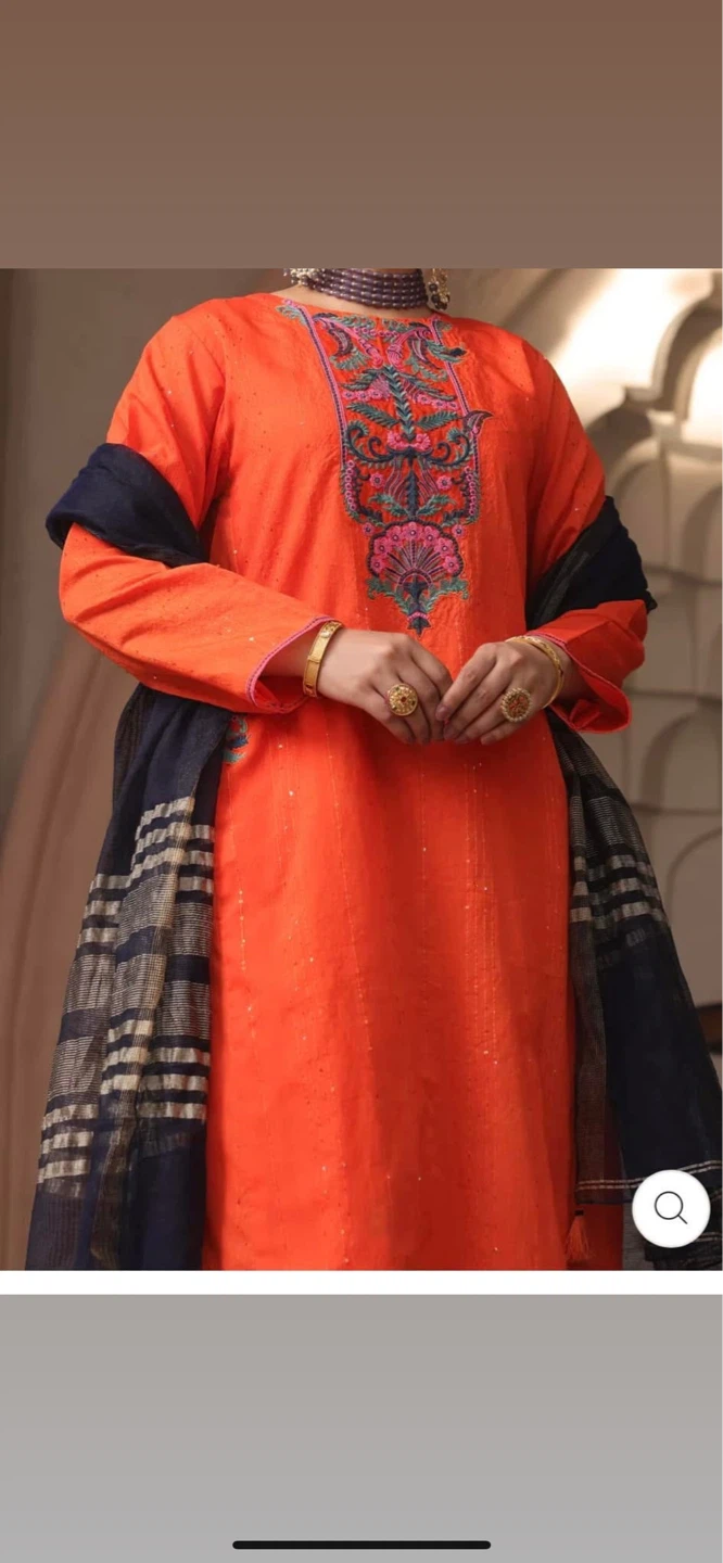 Orange Embroidered Kurta and Pants Set with Dupatta - photo 2