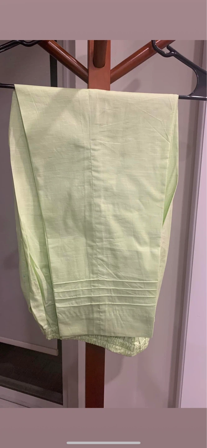 Light Green Pakistani Suit - Size L - photo 3