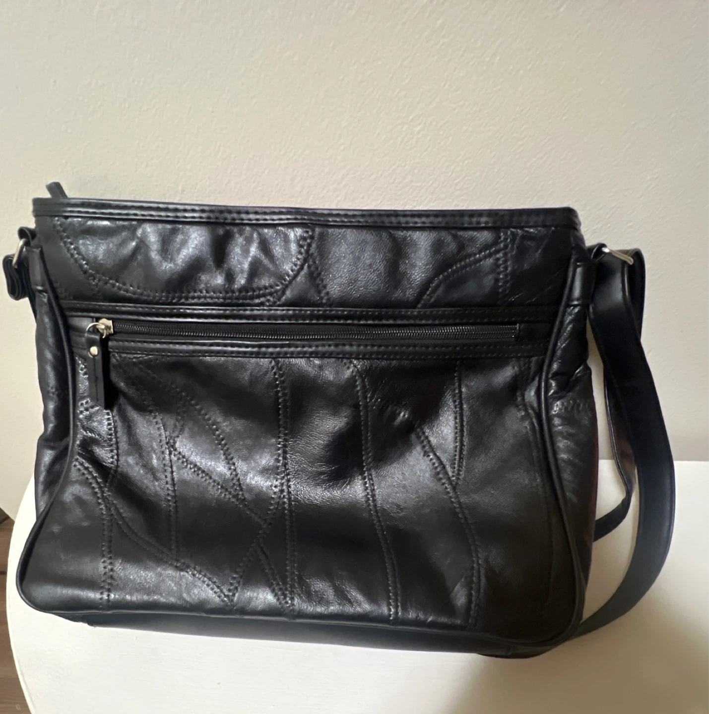 Vintage Bentley Black Shoulder Bag - photo 2