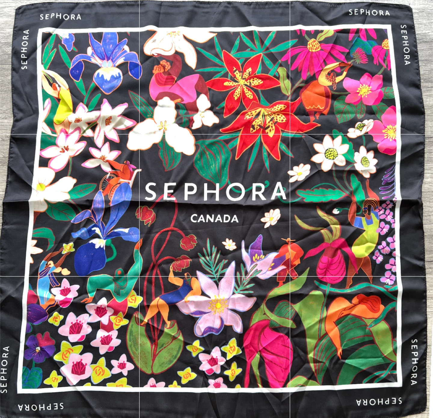 Sephora Canada Tote and Floral Silk Scarf - photo 4