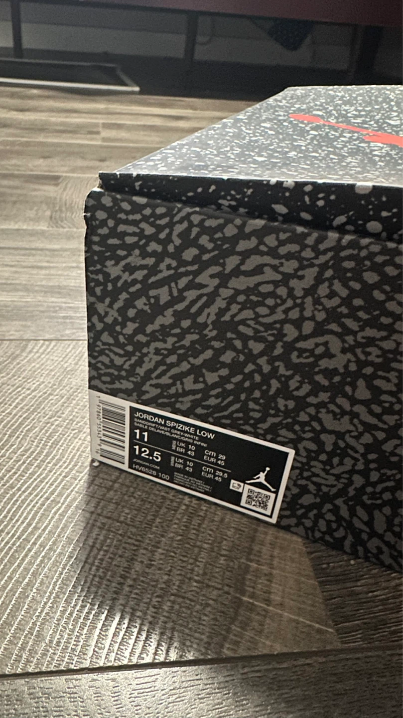 Jordan Spizike Low Size 11 – Brand New Never Worn - photo 3