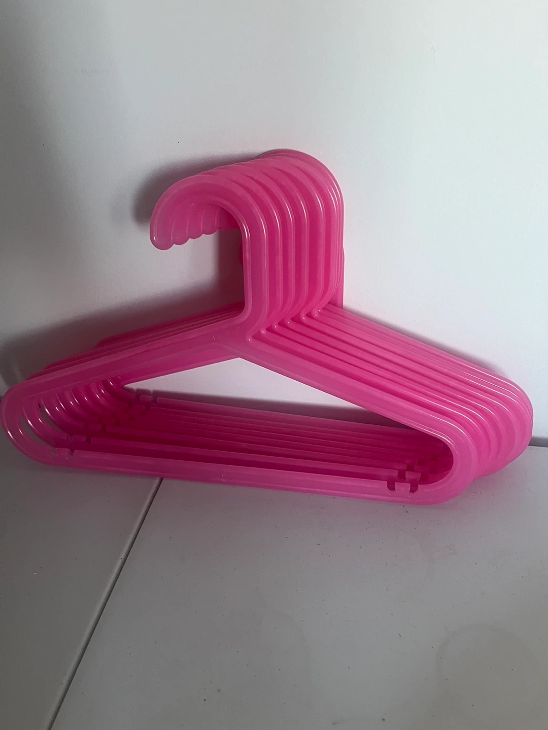 Set of 10 Pink Plastic Hangers