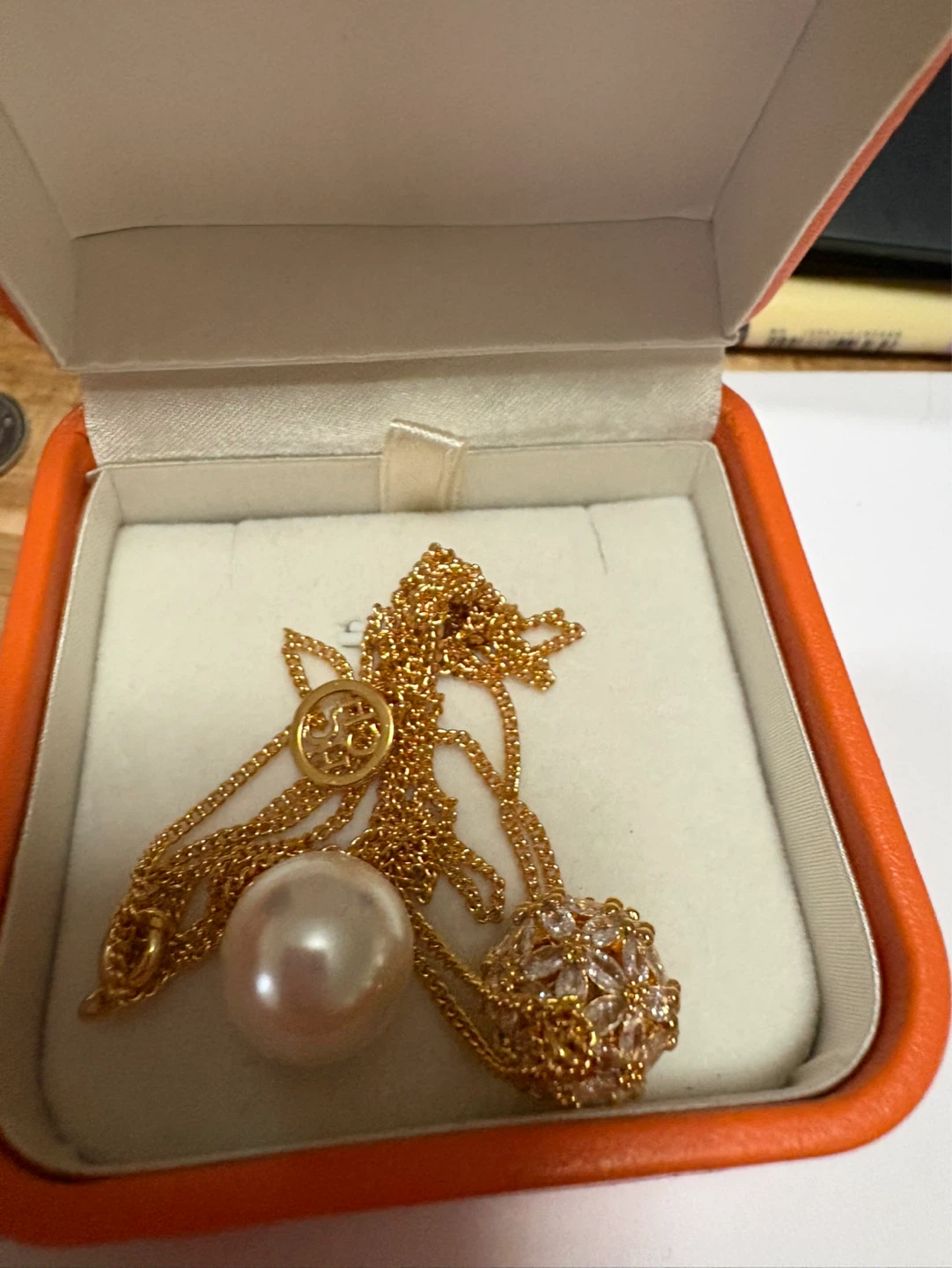 Carolina Herrera Pearl and Crystal Pendant Necklace