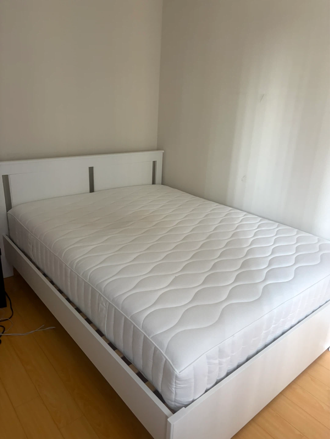 White Queen Size Mattress and Bed Frame - photo 2