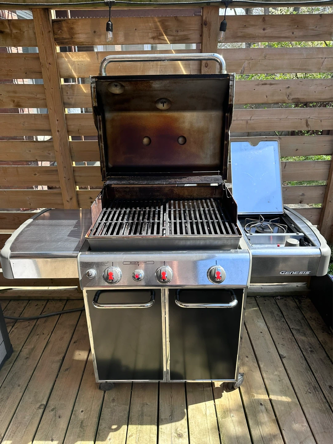 Weber Genesis Natural Gas BBQ - photo 2