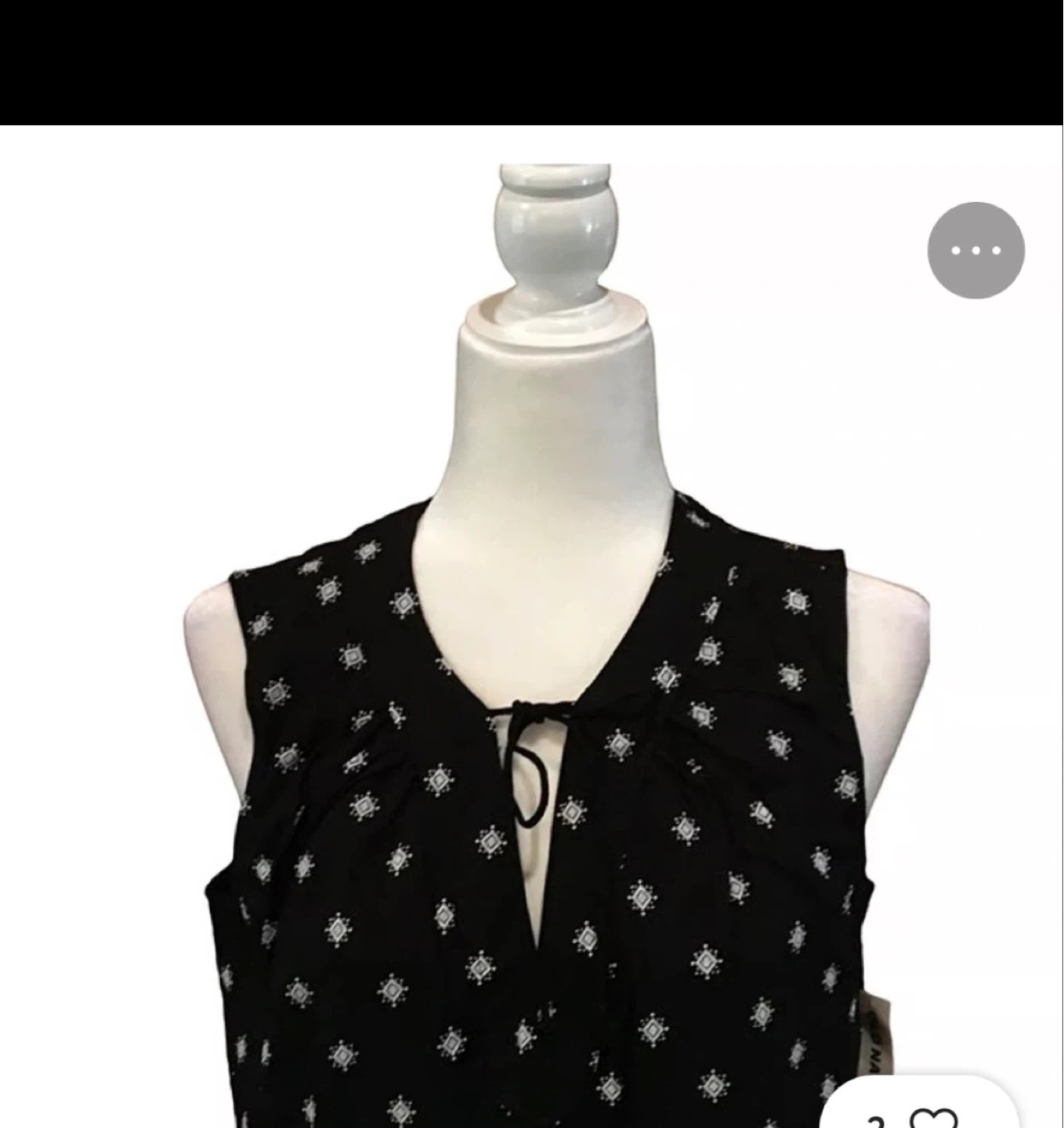 Black & White Patterned Sleeveless Tunic Top - photo 2