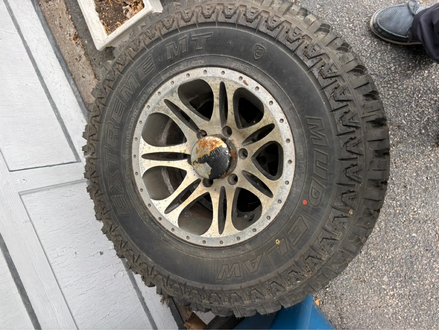 Extreme MT Mud Terrain Tire 31x10.50R15LT