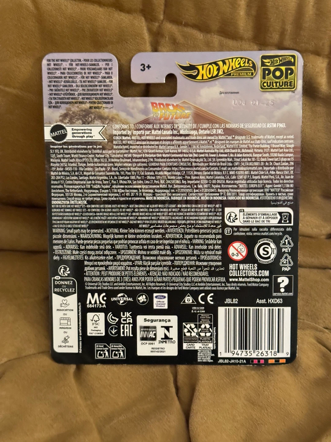 Hot Wheels Premium Back to the Future Ford Super De Luxe - photo 2