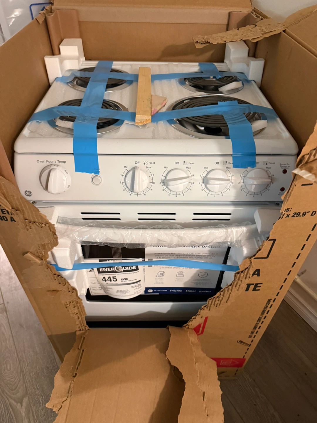 GE Electric Range Oven - photo 2