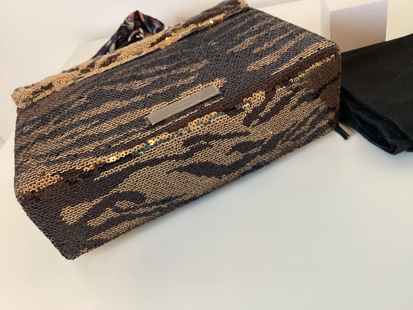 Kurt Geiger Sequined Shoulder Bag - photo 4