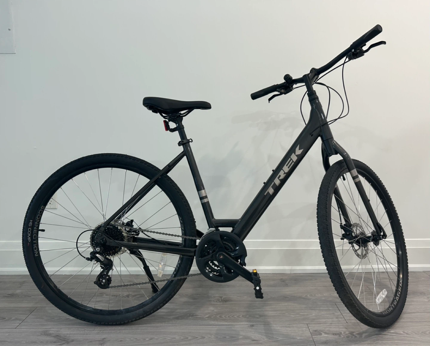 TREK Verve 1 Hybrid - Freshly Tuned - Size: Medium