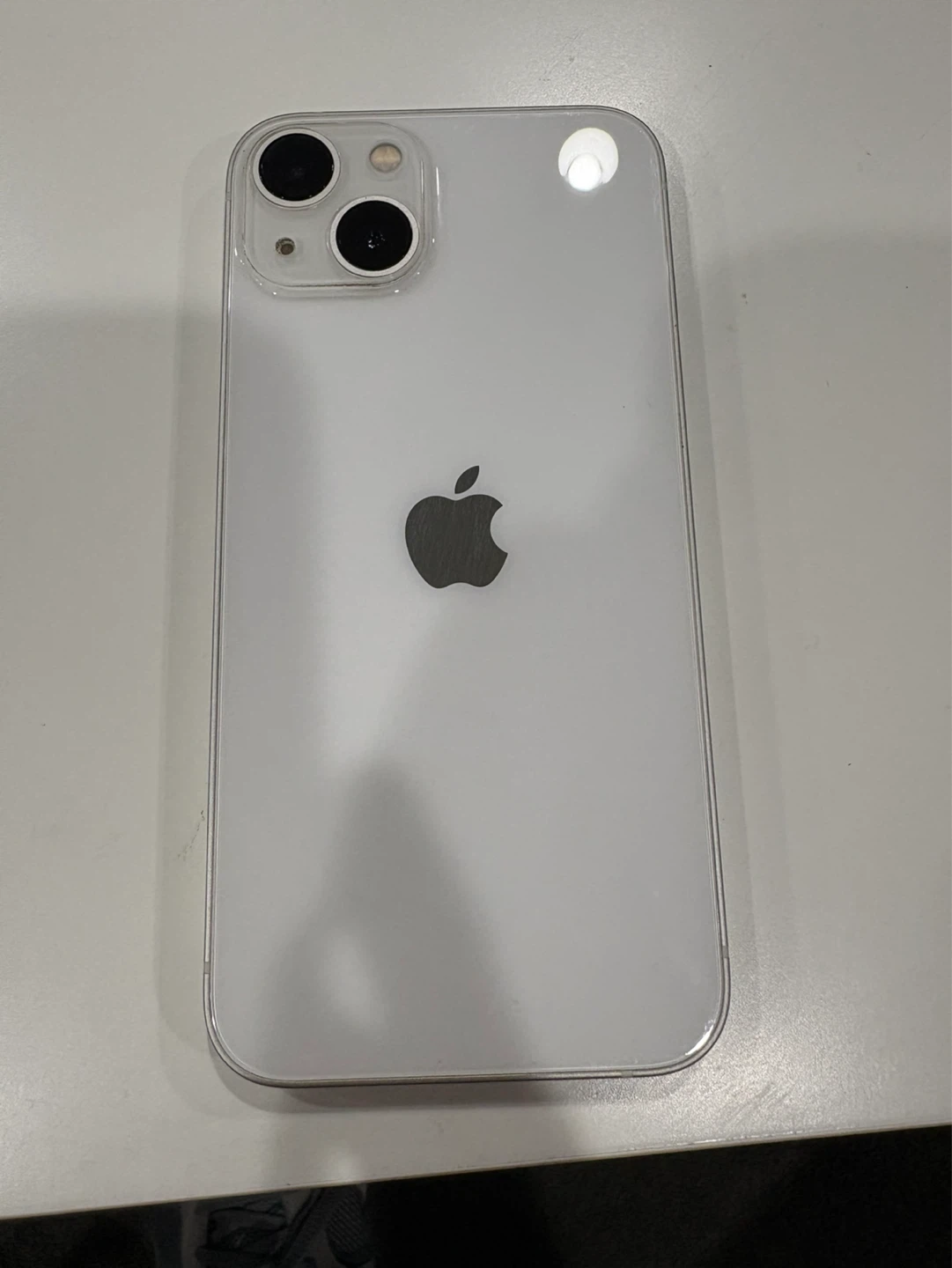 Apple iPhone 13 - 128GB - Starlight