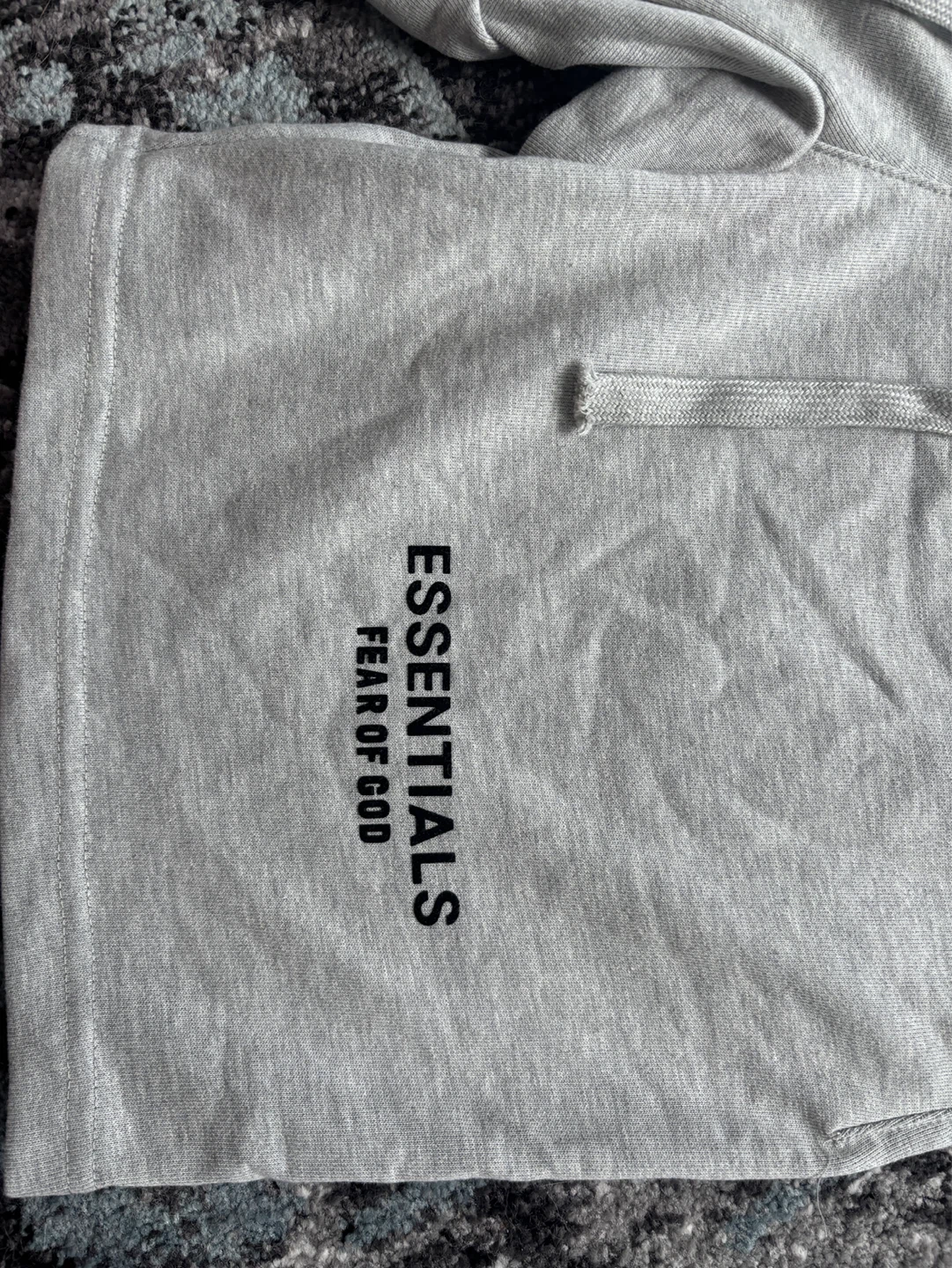 ESSENTIALS Fear of God Grey Sweat Shorts - Size L - photo 3