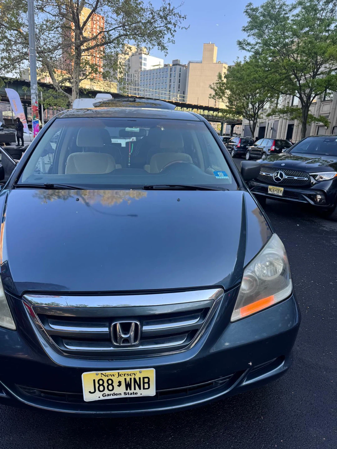 Honda Odyssey Minivan - photo 2