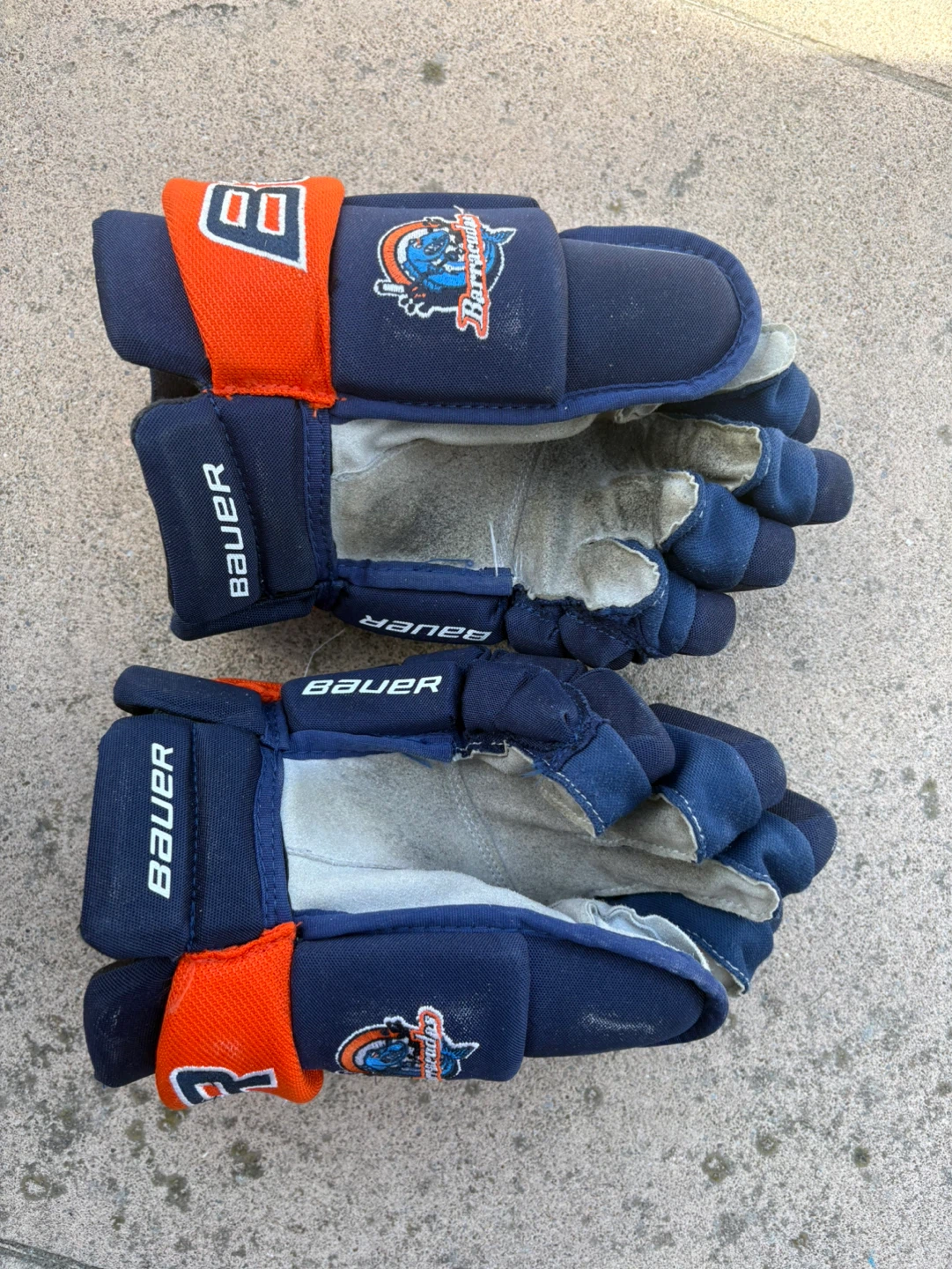 Barracuda hockey gloves - photo 2