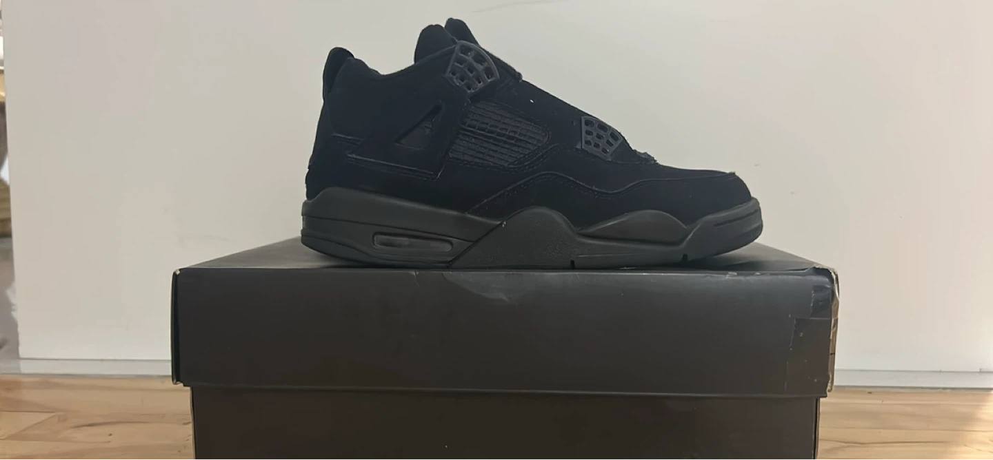 Air Jordan 4 Retro Noir - Taille 10