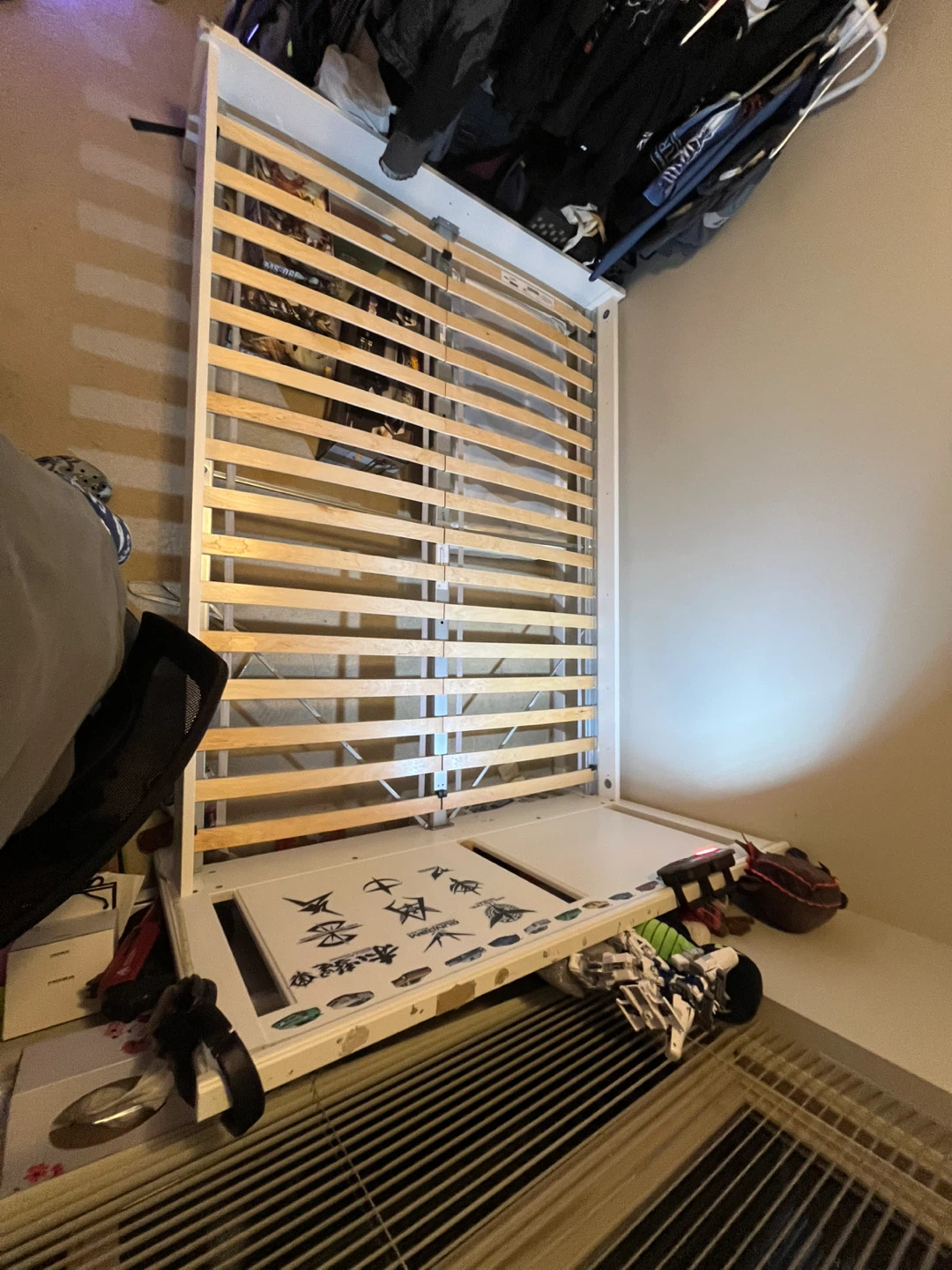 IKEA twin bed frame - photo 2